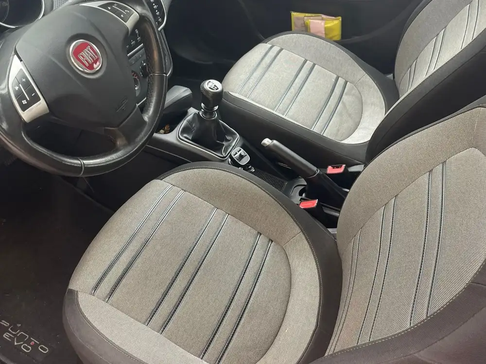FIAT punto - Foto 6 | Clidrive