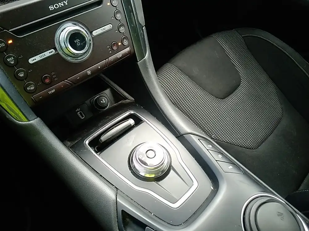 FORD mondeo - Foto 10 | Clidrive