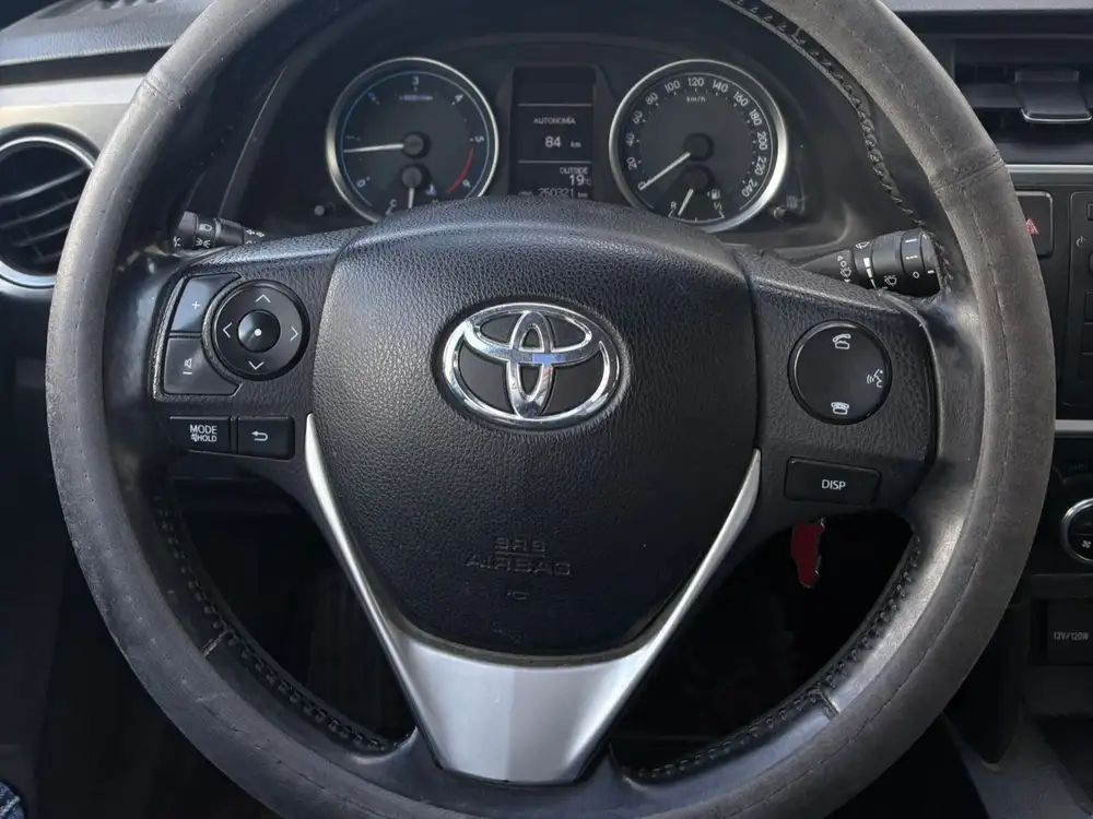 TOYOTA auris - Foto 6 | Clidrive