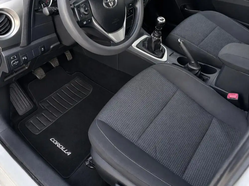 TOYOTA auris - Foto 9 | Clidrive