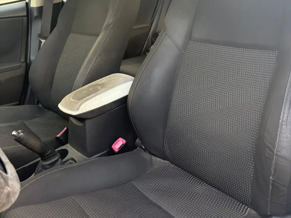 TOYOTA auris - Foto 10 | Clidrive