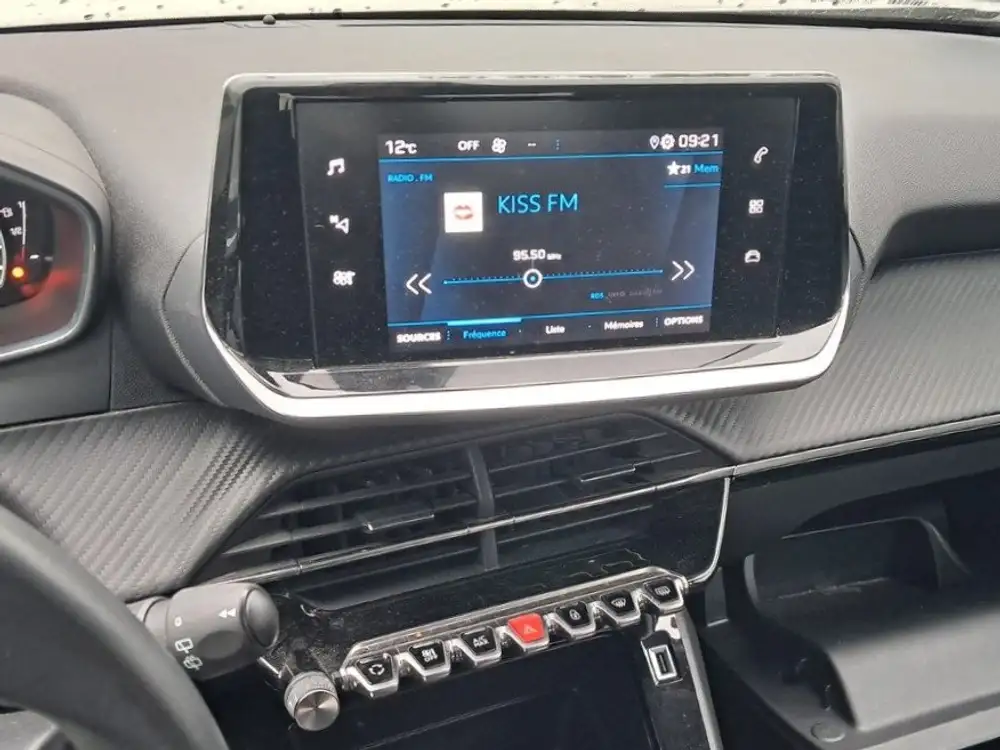 PEUGEOT 2008 - Foto 9 | Clidrive