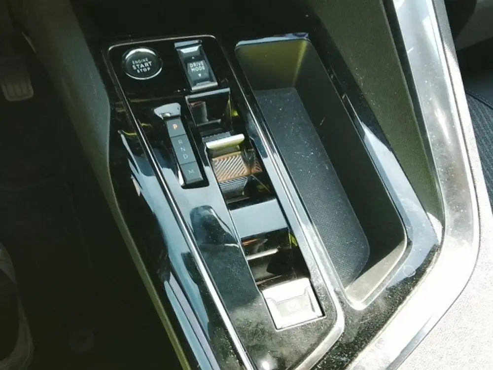 PEUGEOT 5008 - Foto 10 | Clidrive
