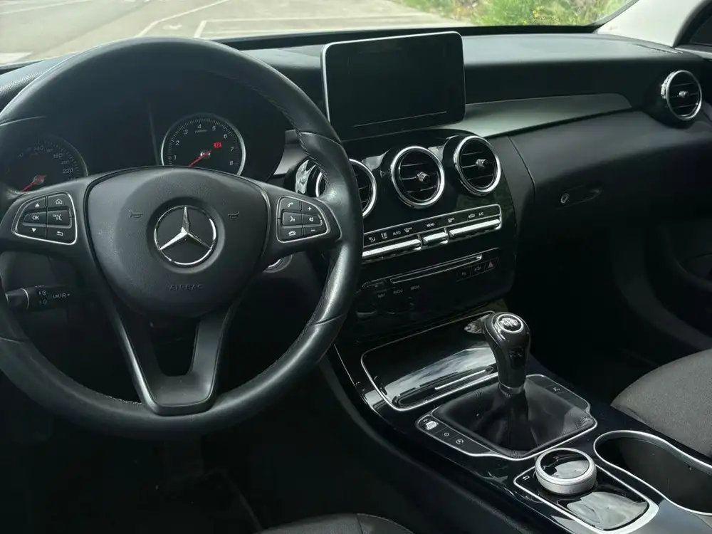 MERCEDES clase c - Foto 9 | Clidrive