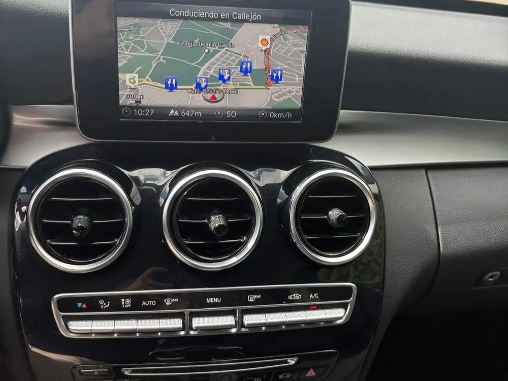 MERCEDES clase c - Foto 11 | Clidrive