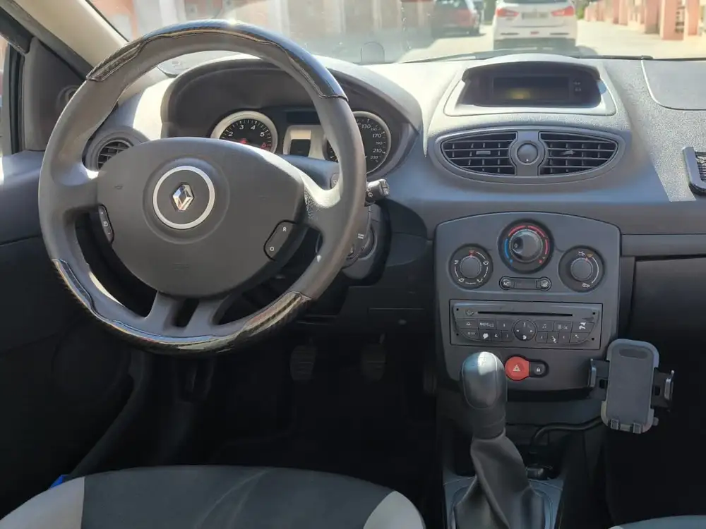 RENAULT clio - Foto 6 | Clidrive