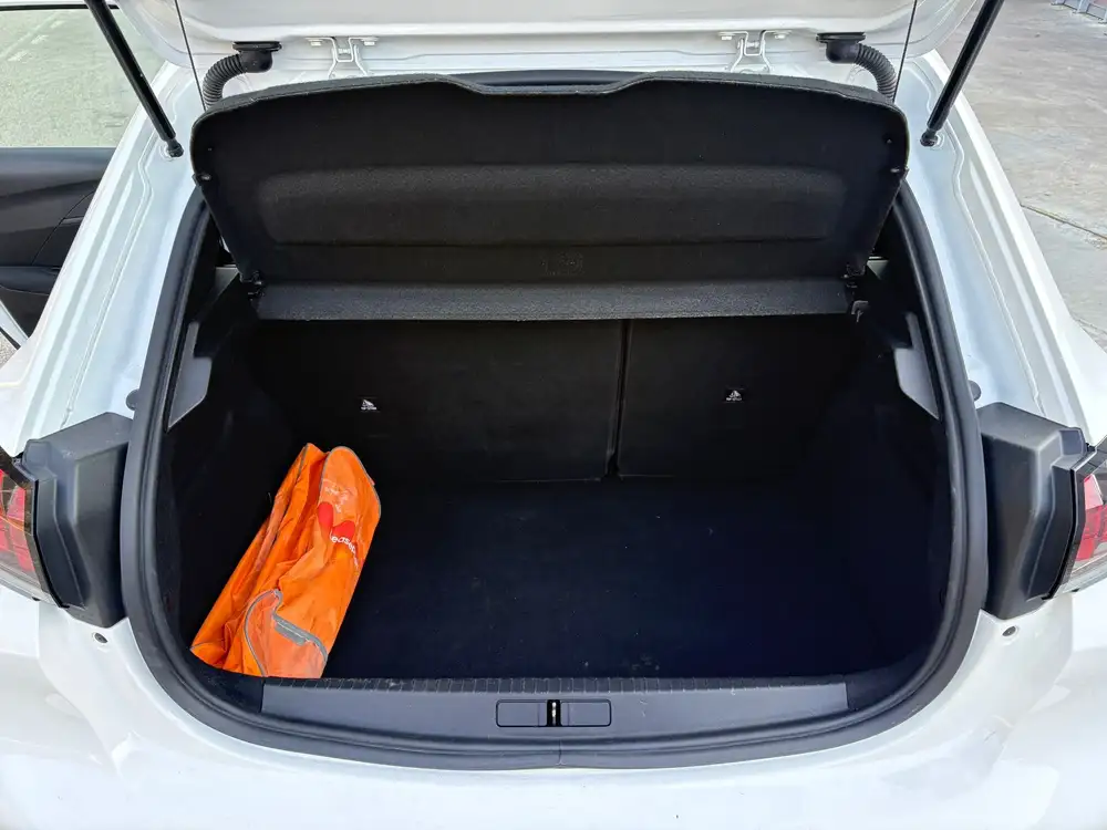 PEUGEOT 208 - Foto 11 | Clidrive