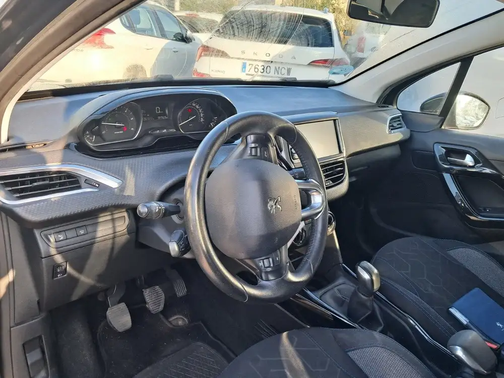 PEUGEOT 2008 - Foto 7 | Clidrive
