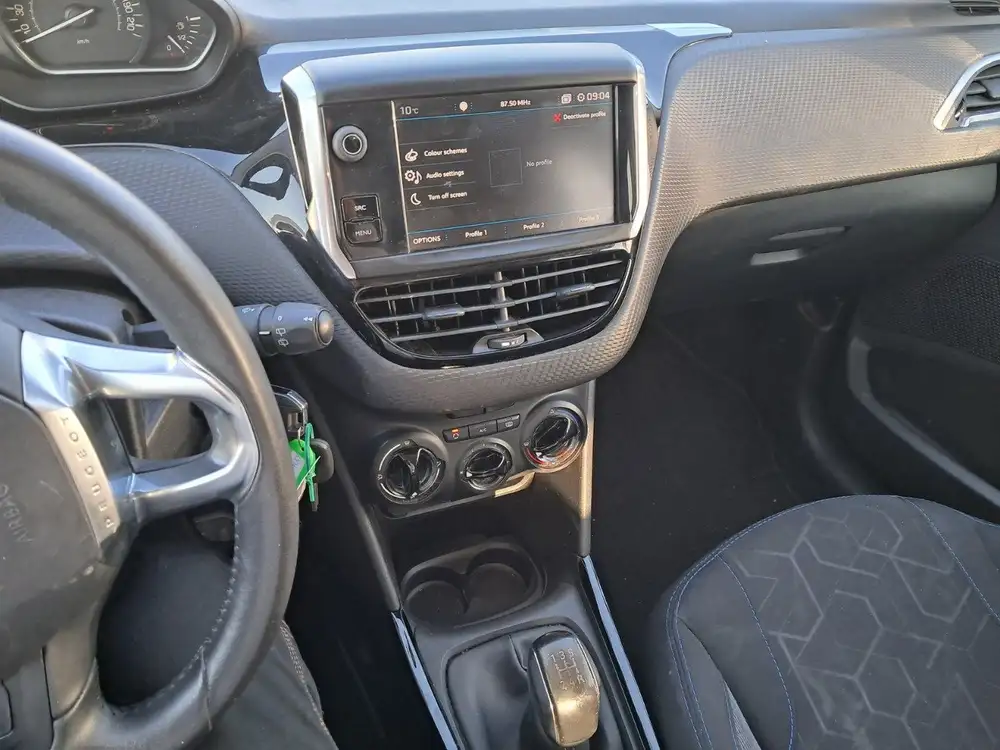 PEUGEOT 2008 - Foto 8 | Clidrive