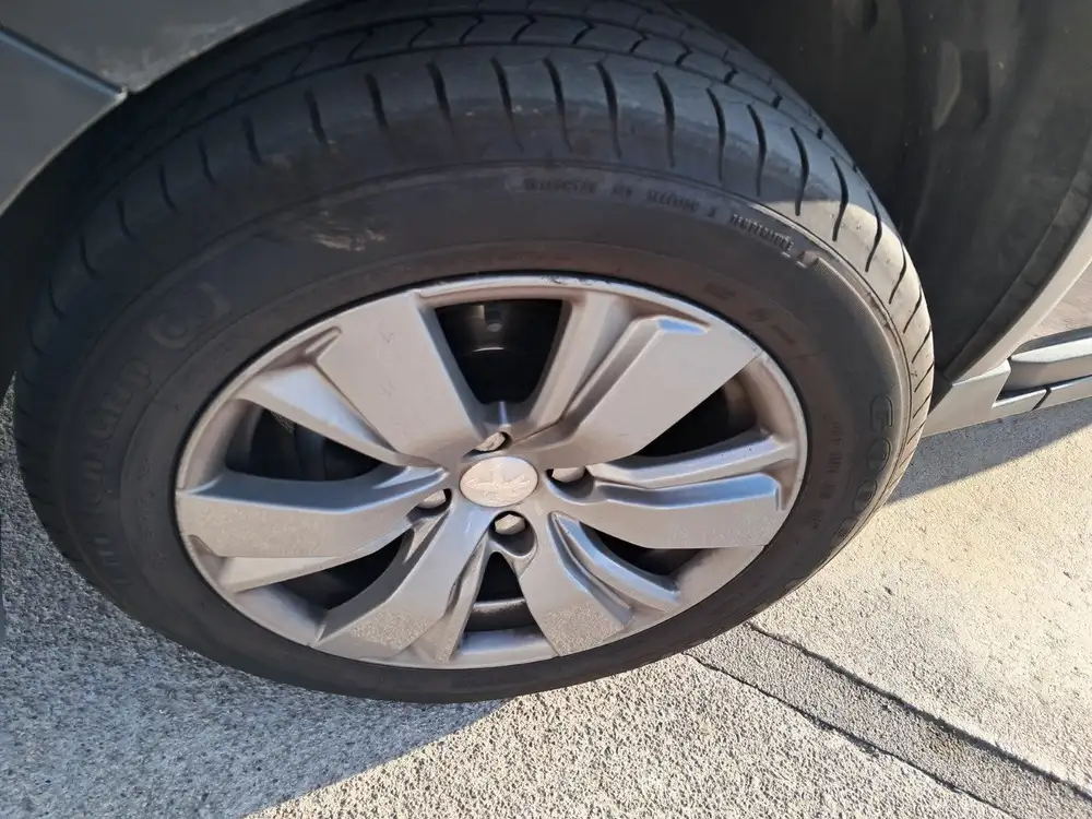 PEUGEOT 2008 - Foto 14 | Clidrive