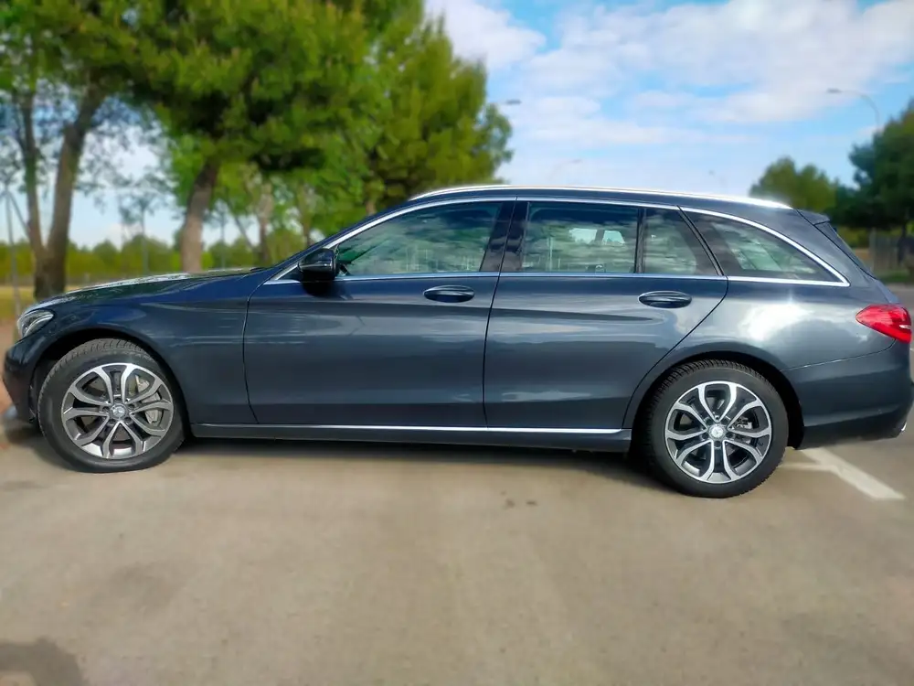 MERCEDES clase c - Foto 6 | Clidrive