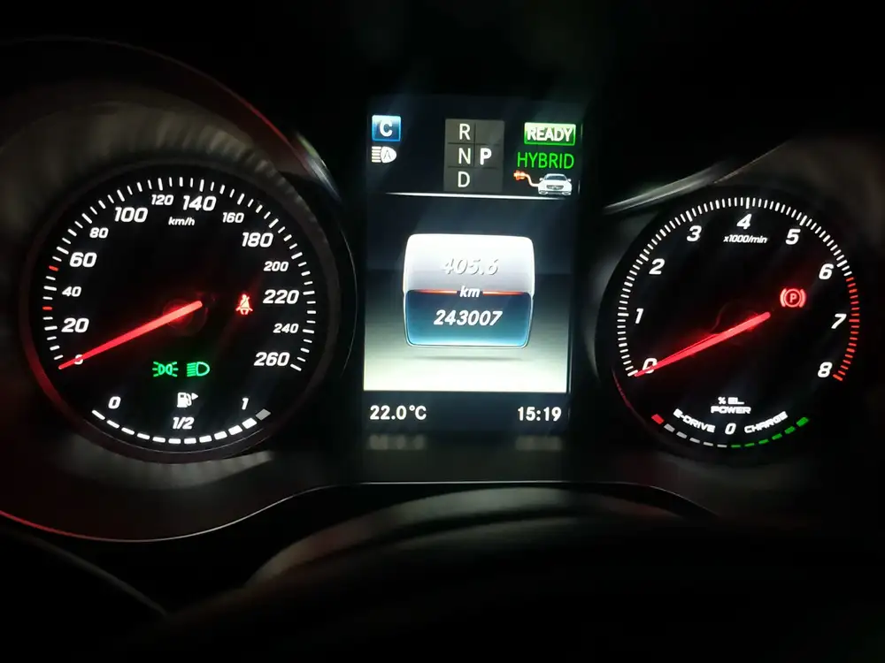 MERCEDES clase c - Foto 11 | Clidrive
