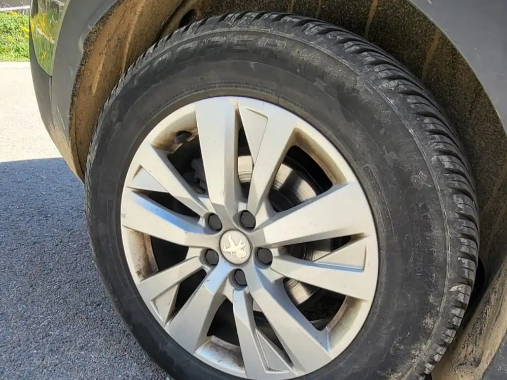 PEUGEOT 3008 - Foto 17 | Clidrive