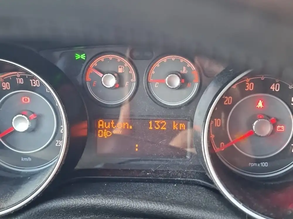 FIAT punto - Foto 8 | Clidrive