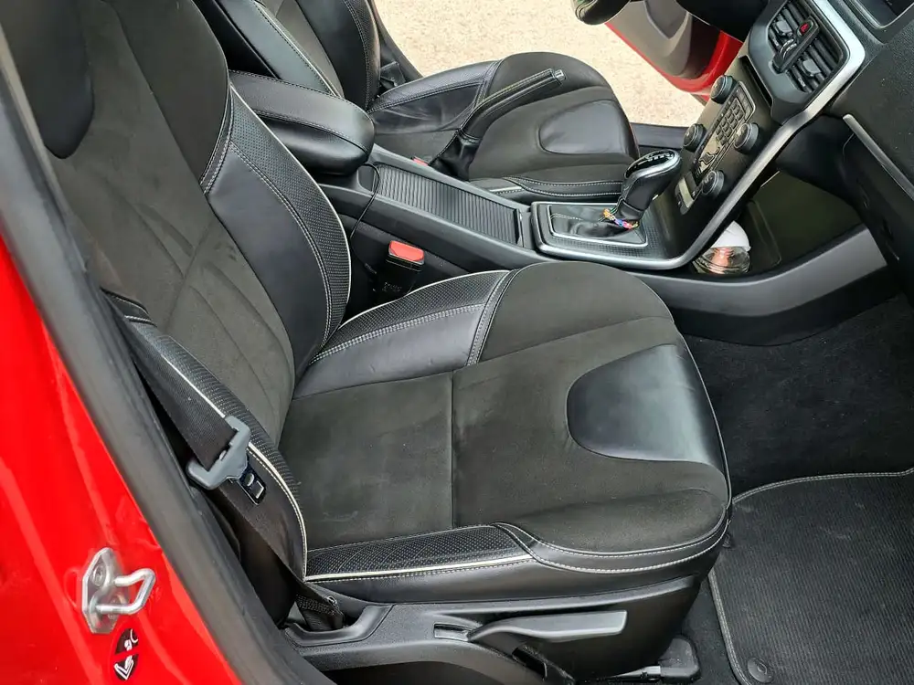 VOLVO V40 - Foto 16 | Clidrive