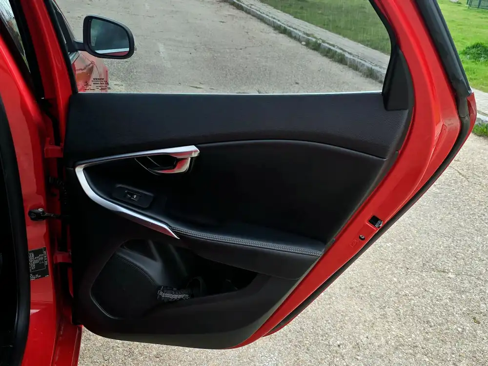VOLVO V40 - Foto 22 | Clidrive
