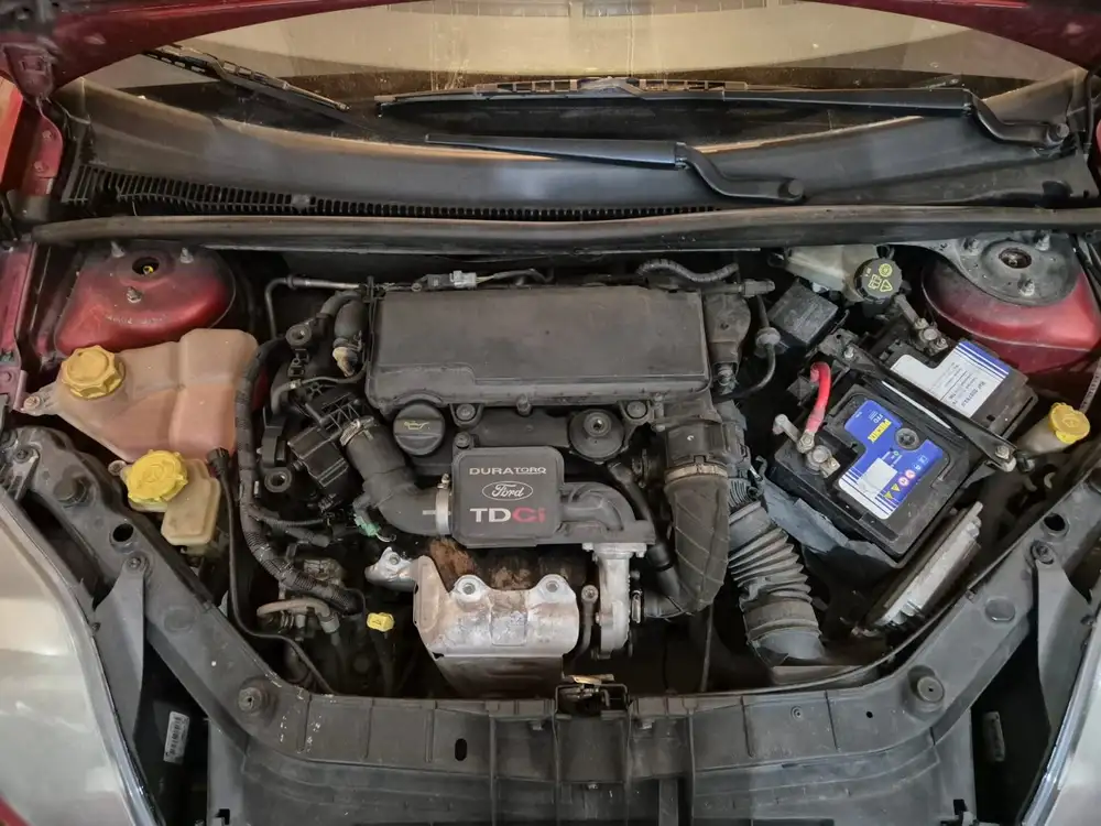 FORD fiesta - Foto 9 | Clidrive