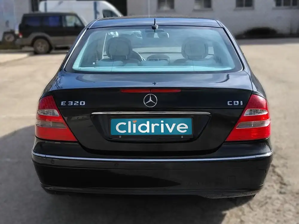 MERCEDES clase e - Foto 3 | Clidrive