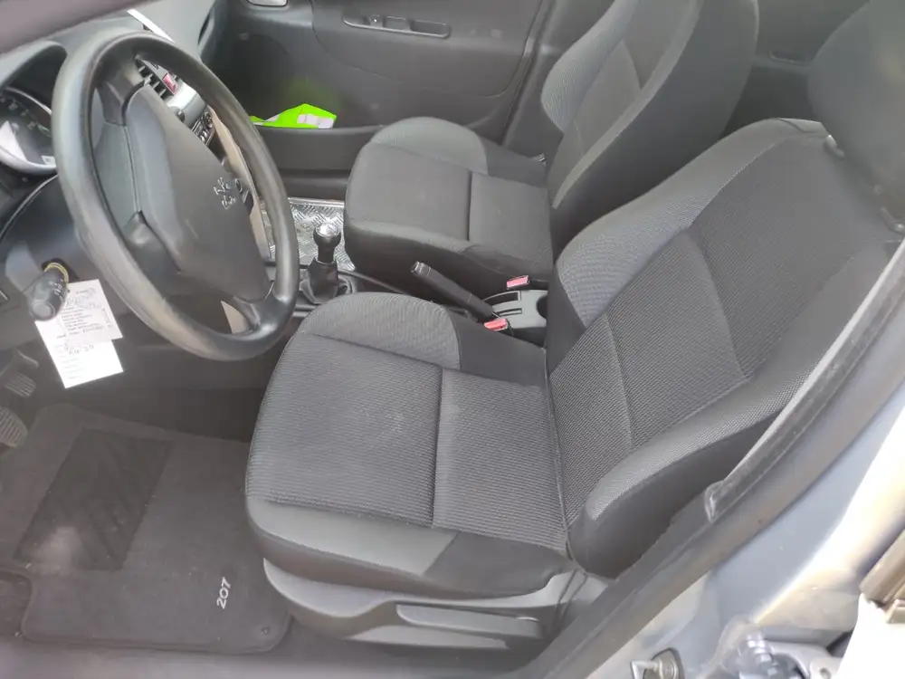 PEUGEOT 207+ - Foto 5 | Clidrive