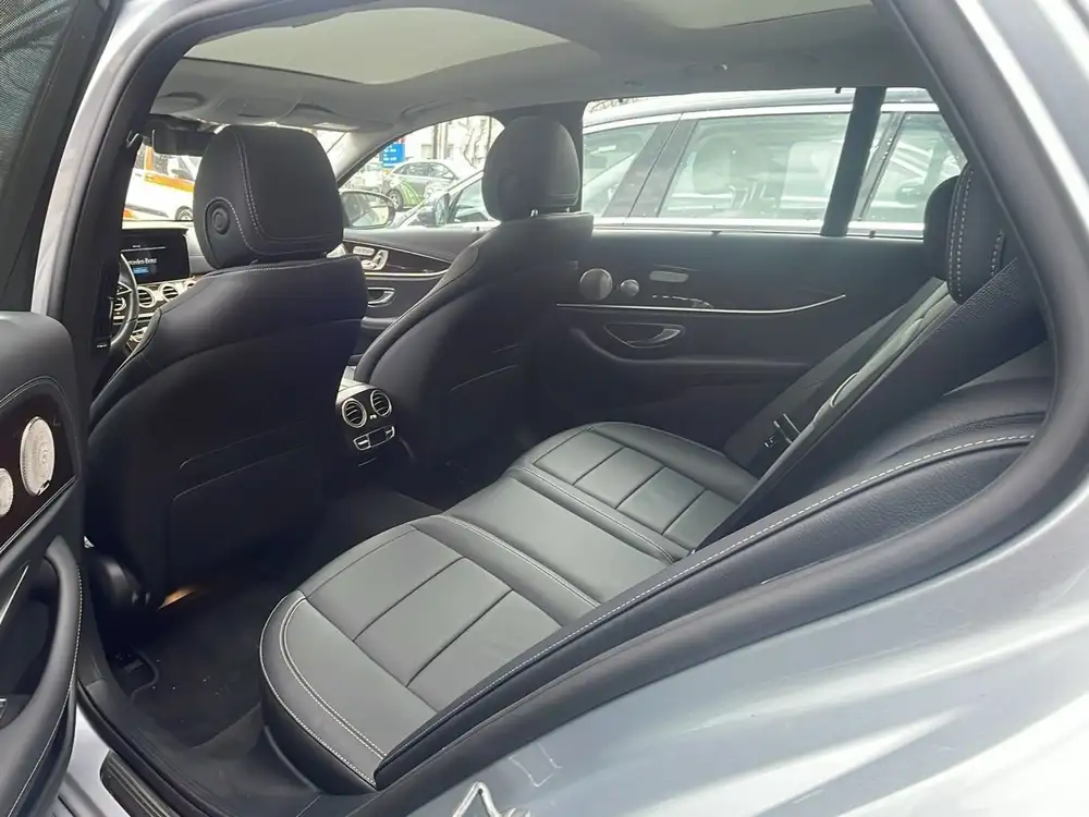 MERCEDES clase e - Foto 9 | Clidrive