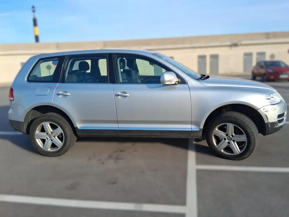 VOLKSWAGEN touareg - Foto 3 | Clidrive