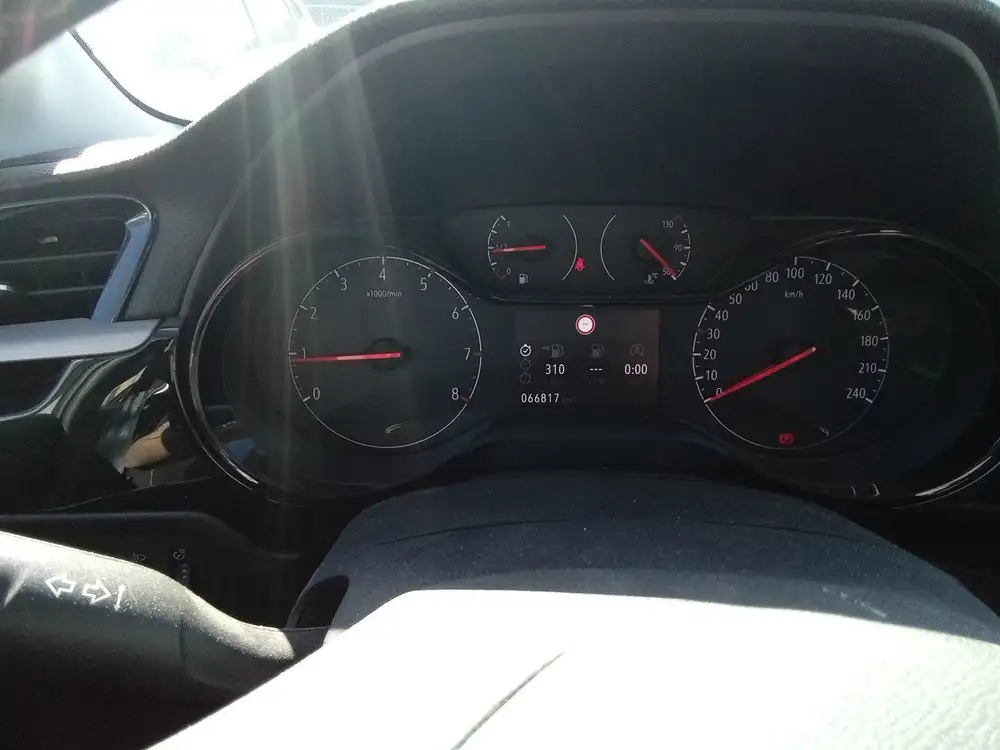 OPEL corsa - Foto 8 | Clidrive