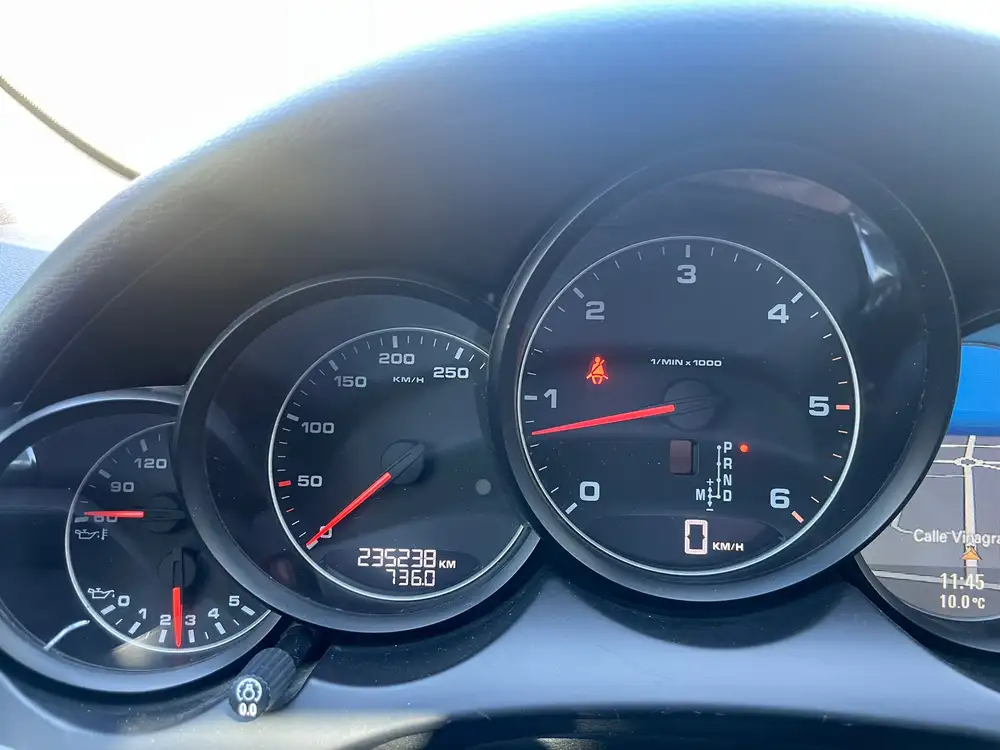 PORSCHE cayenne - Foto 8 | Clidrive