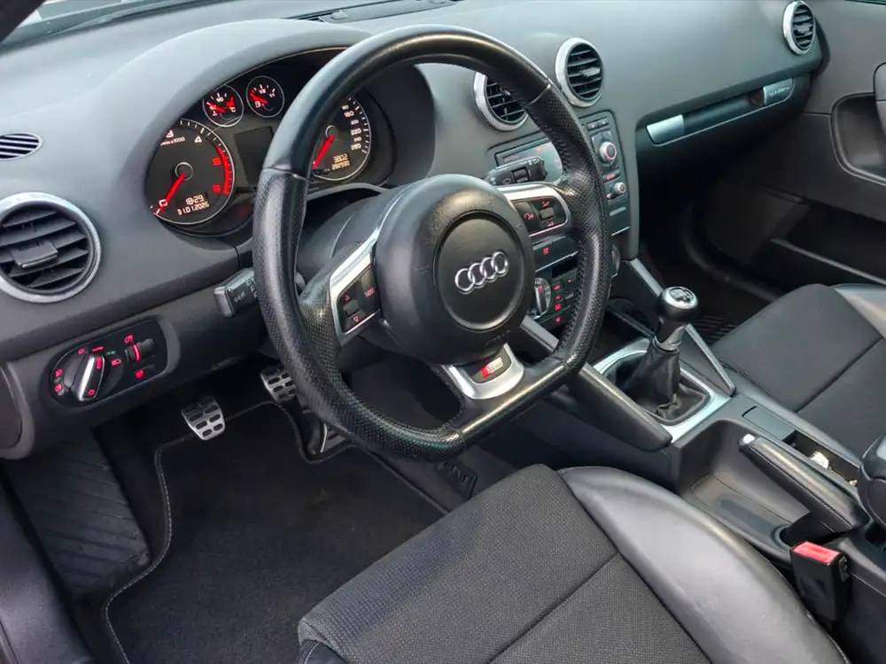 AUDI a3 - Foto 6 | Clidrive