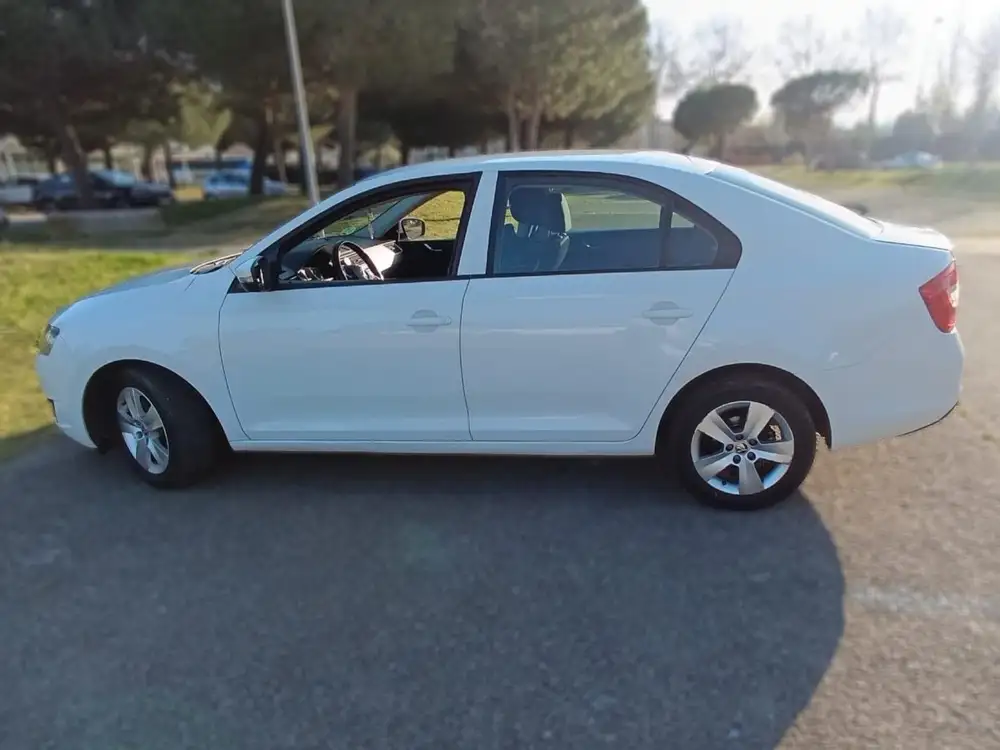 SKODA rapid - Foto 4 | Clidrive