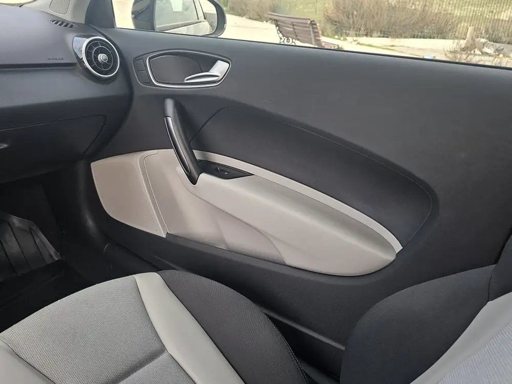 AUDI a1 - Foto 10 | Clidrive