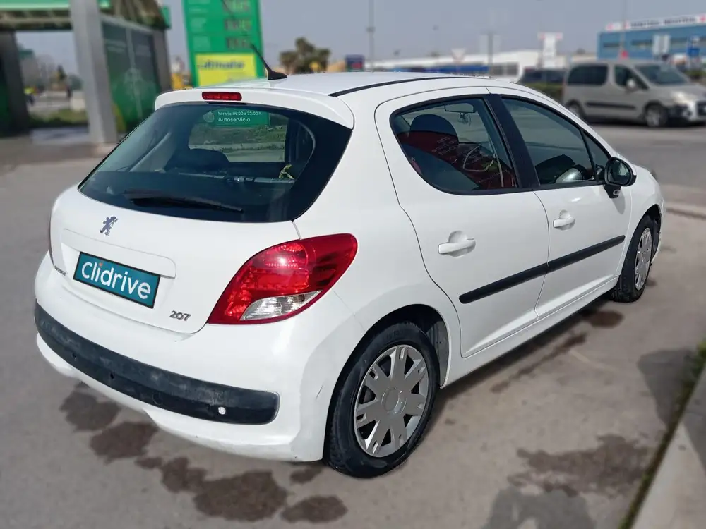 PEUGEOT 207+ - Foto 4 | Clidrive