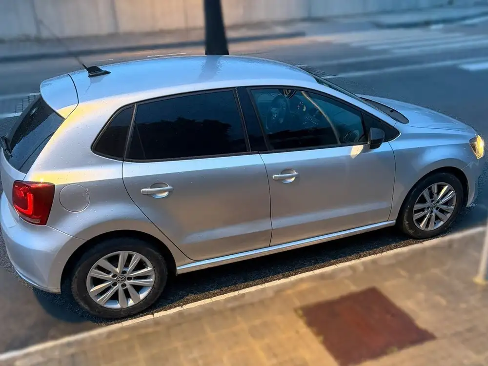 VOLKSWAGEN polo - Foto 2 | Clidrive