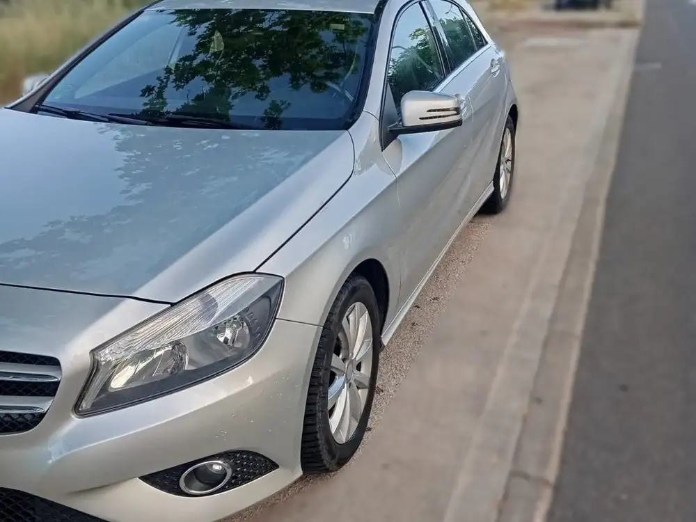 MERCEDES clase a - Foto 4 | Clidrive