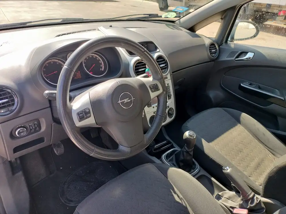 OPEL corsa - Foto 6 | Clidrive
