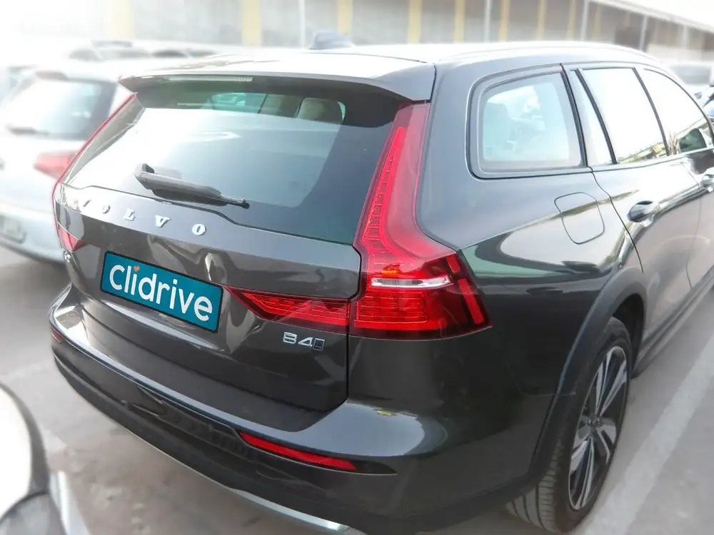 VOLVO V60 Cross Country - Foto 2 | Clidrive