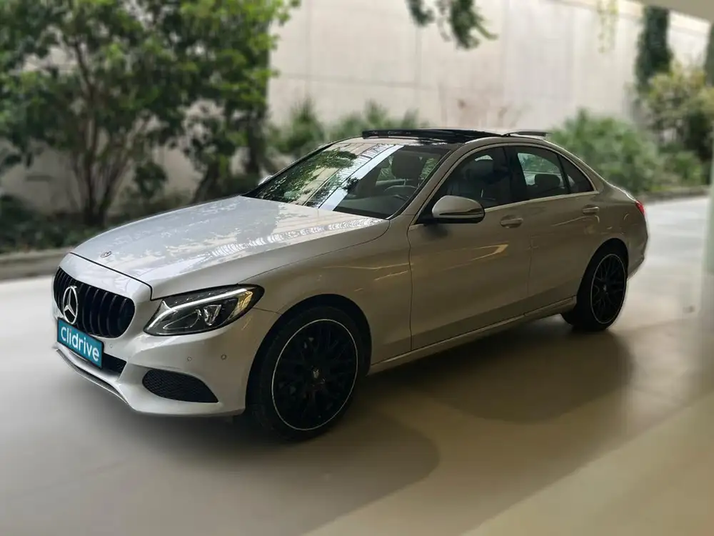 MERCEDES clase c - Foto 1 | Clidrive