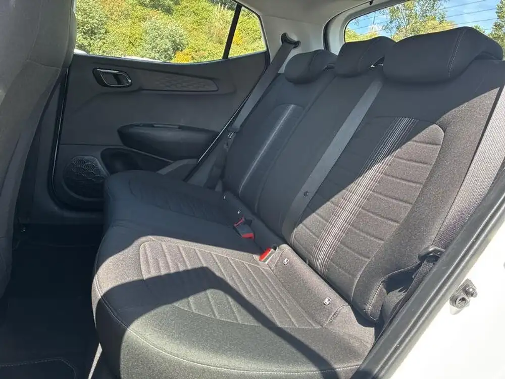 HYUNDAI i10 - Foto 19 | Clidrive