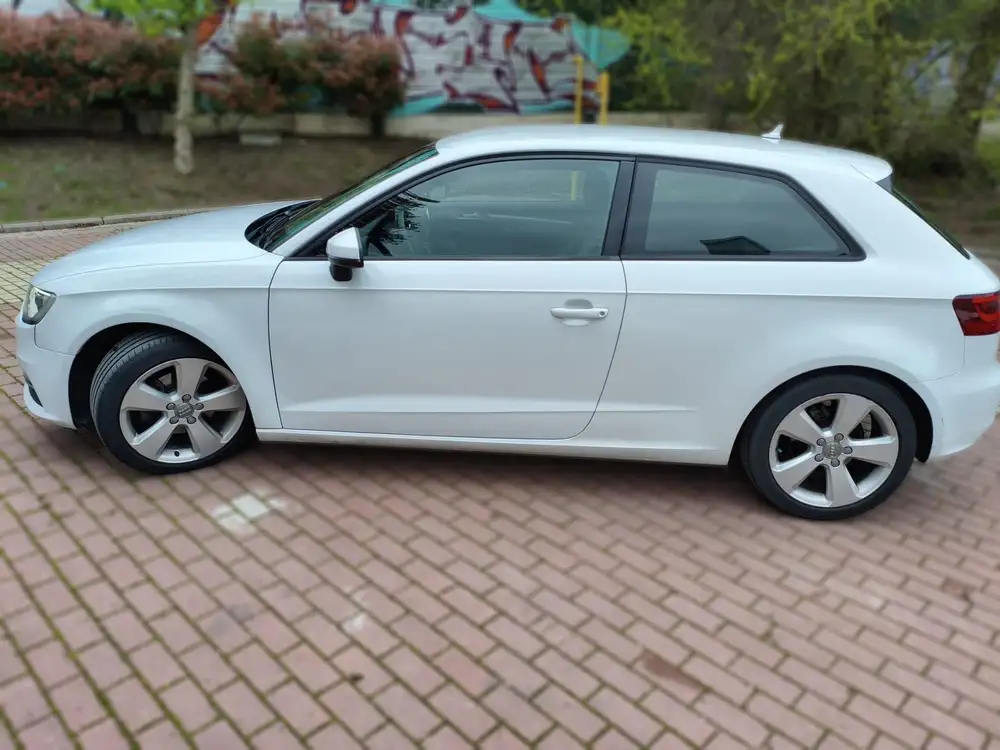 AUDI a3 - Foto 5 | Clidrive