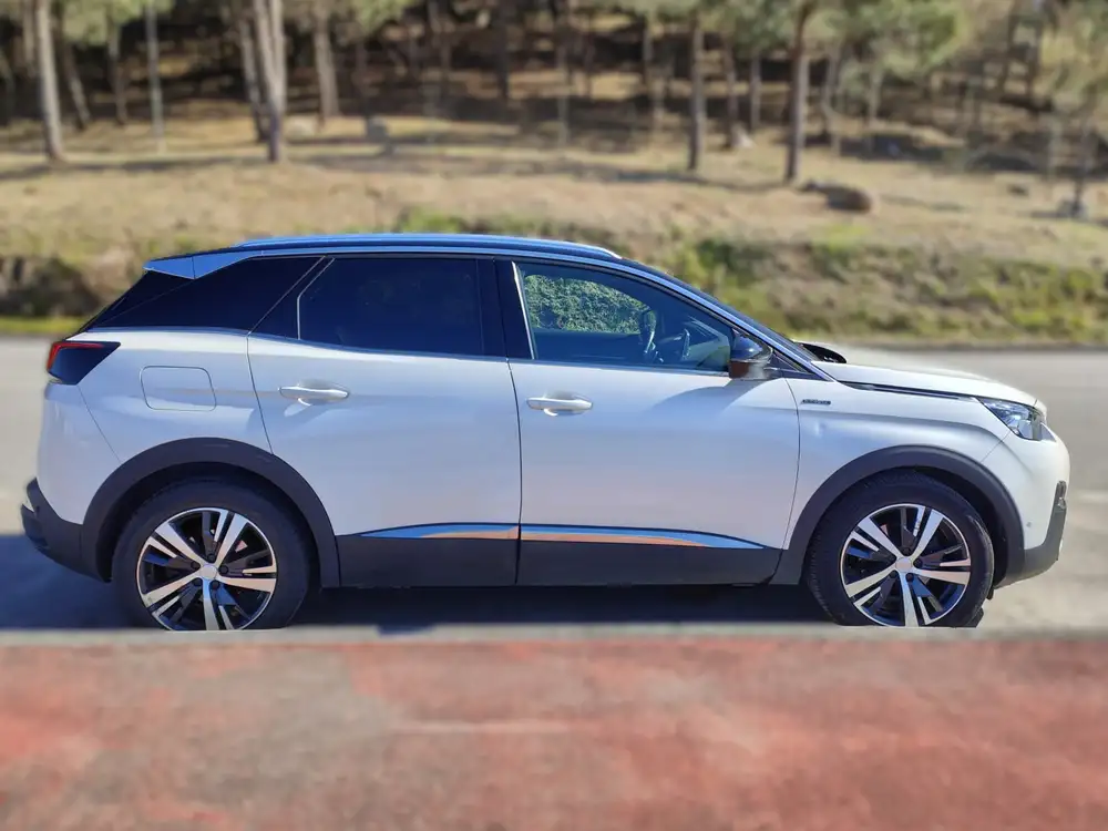 PEUGEOT 3008 - Foto 2 | Clidrive