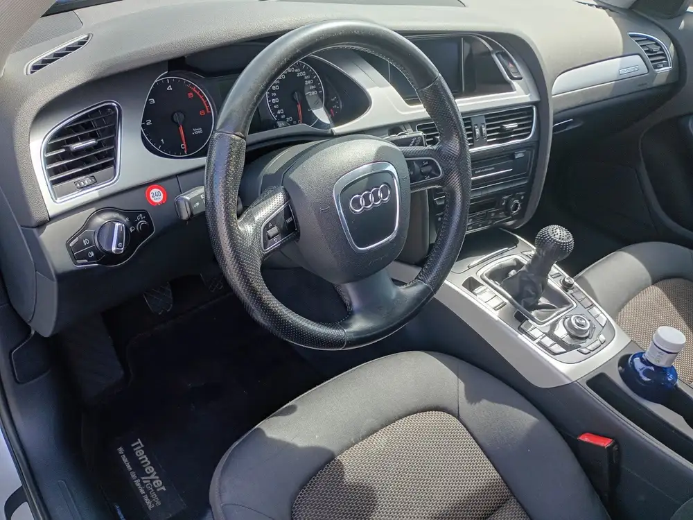 AUDI a4 - Foto 8 | Clidrive