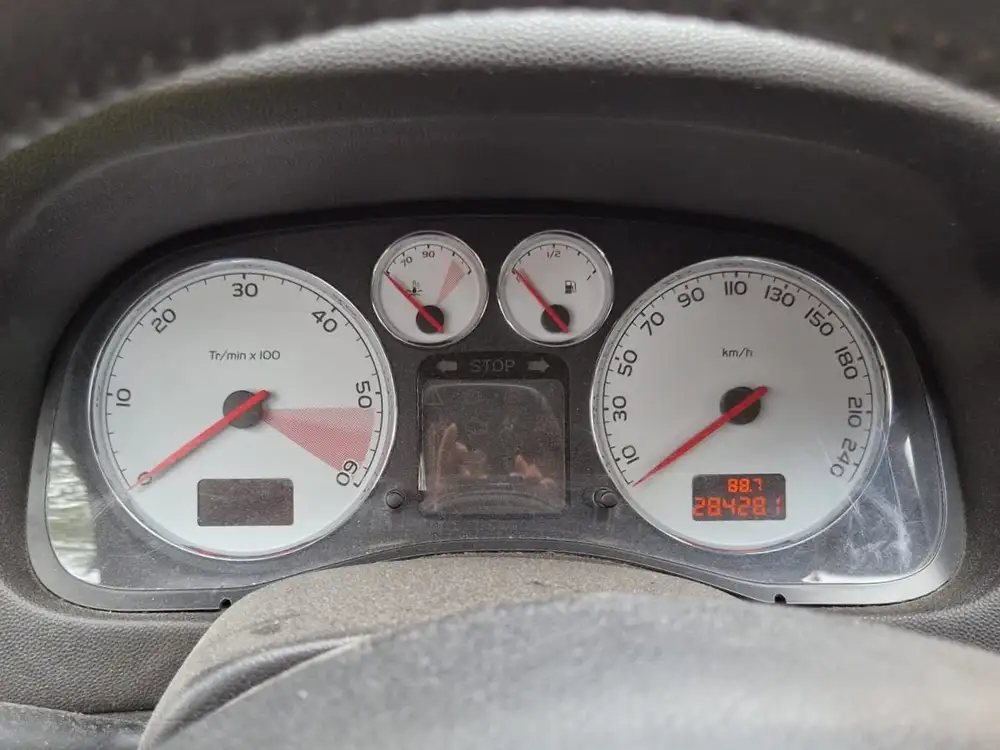 PEUGEOT 307 sw - Foto 7 | Clidrive