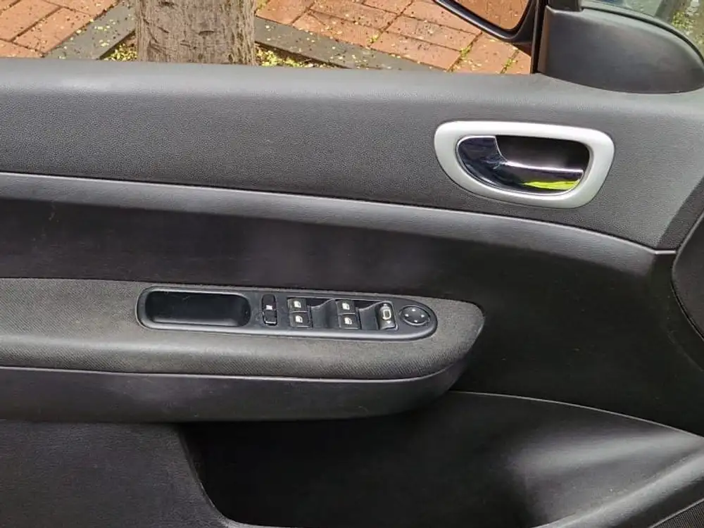 PEUGEOT 307 sw - Foto 9 | Clidrive