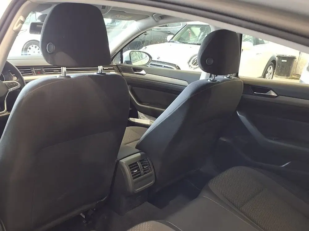 VOLKSWAGEN passat - Foto 13 | Clidrive