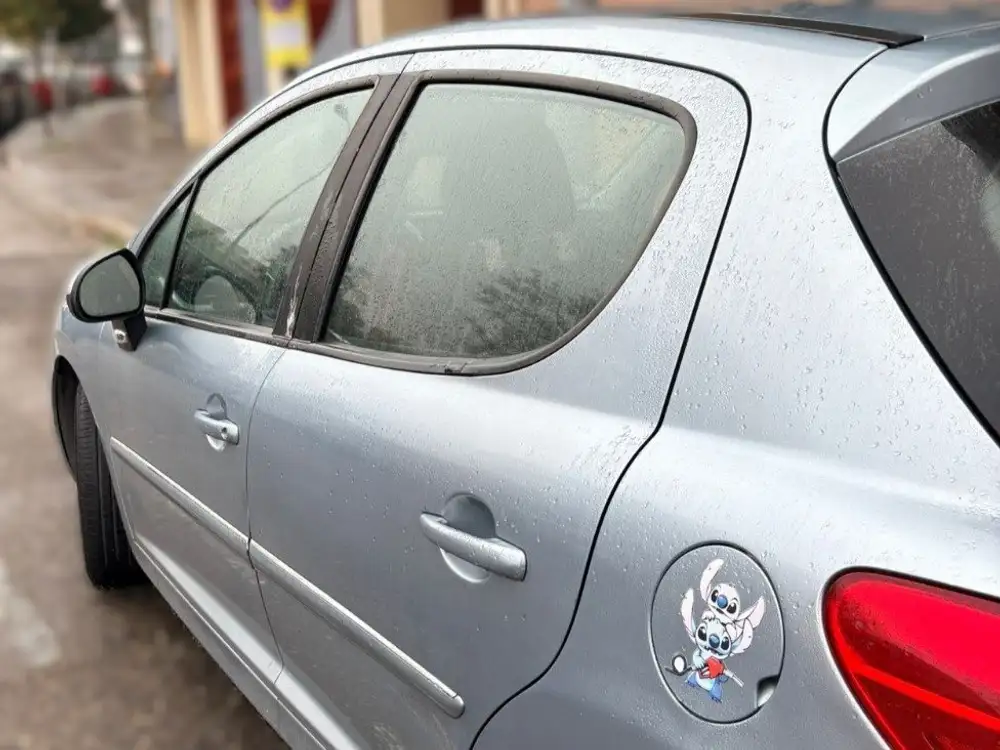 PEUGEOT 207+ - Foto 4 | Clidrive